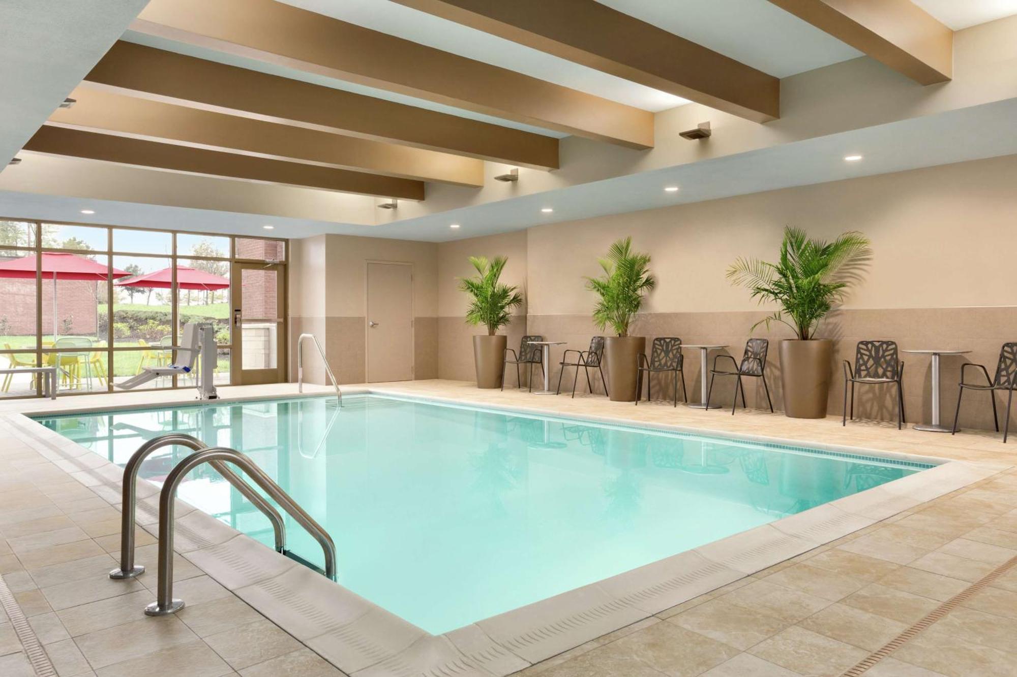 Home2 Suites By Hilton Florence Cincinnati Airport South Exterior foto
